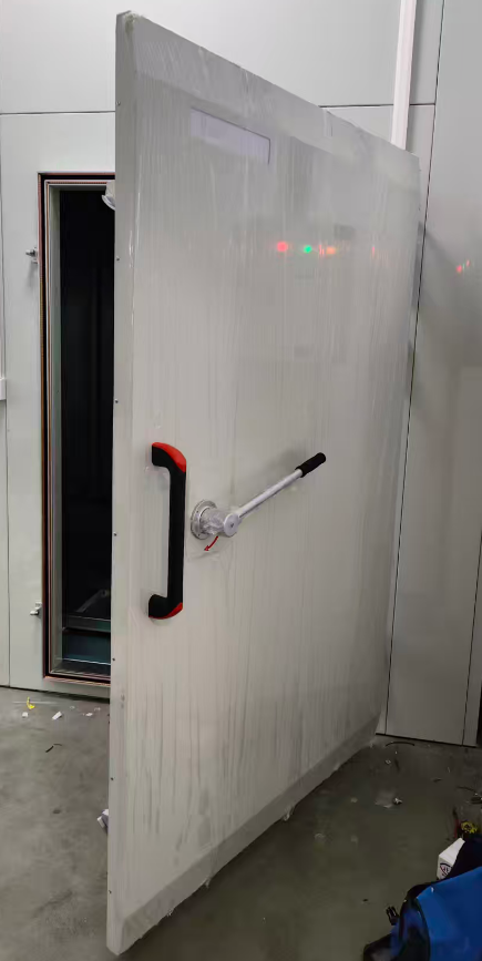 手动电磁屏蔽门